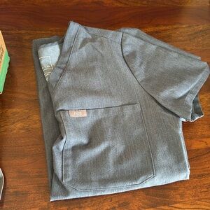 Figs Catarina one pocket scrub top xs in denim
